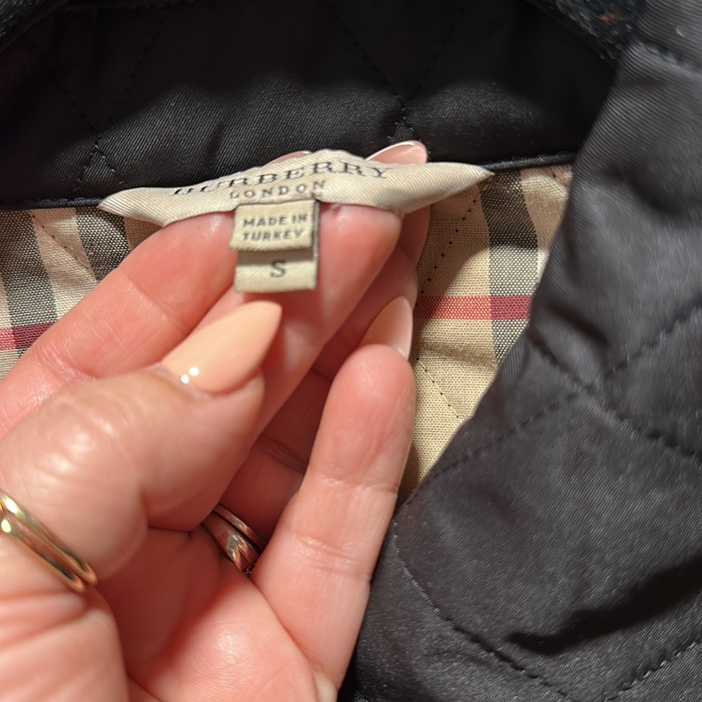 Burberry jacket - Picture 3 of 14